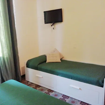 Bed & Breakfast Art Deco *
