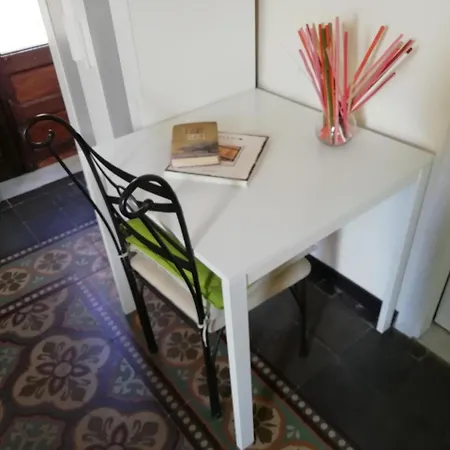 Art Deco Bed & Breakfast
