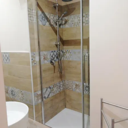 Art Deco Bed & Breakfast *